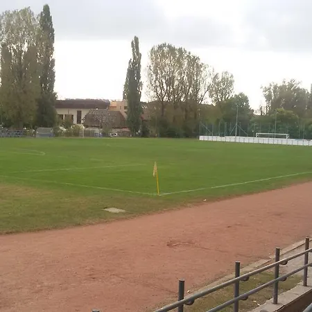 Liget Apartman * Budapeşte