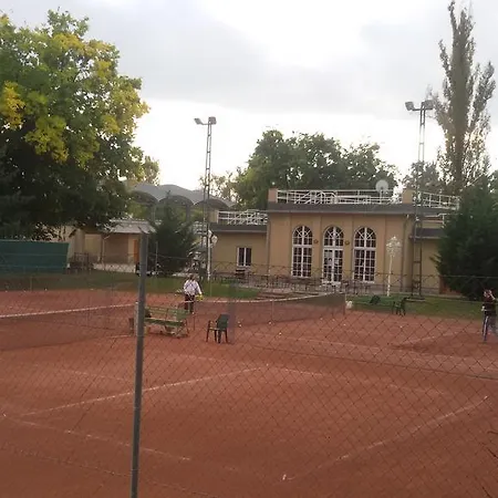 Liget Apartman Budapeşte