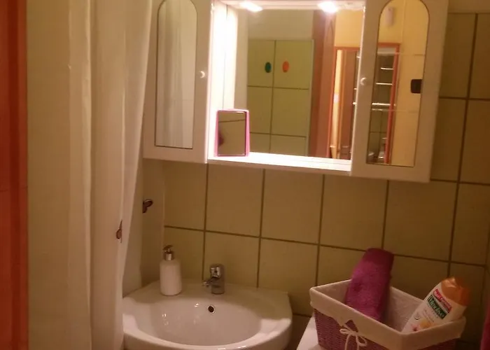 Liget Apartman 아파트 *