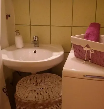 Liget Apartman Apartman *